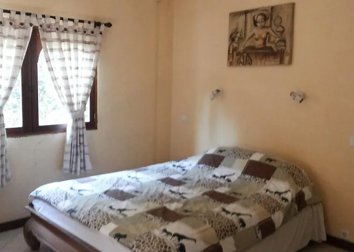 Hotel Ayu